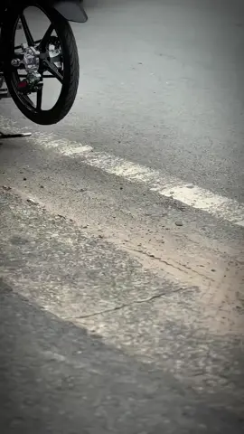 Sài Gòn căng quá trời rồi 😱#rs150rvietnam🇻🇳offici #winnerxv2dokieng #xuhuongtiktok #xuhuong 