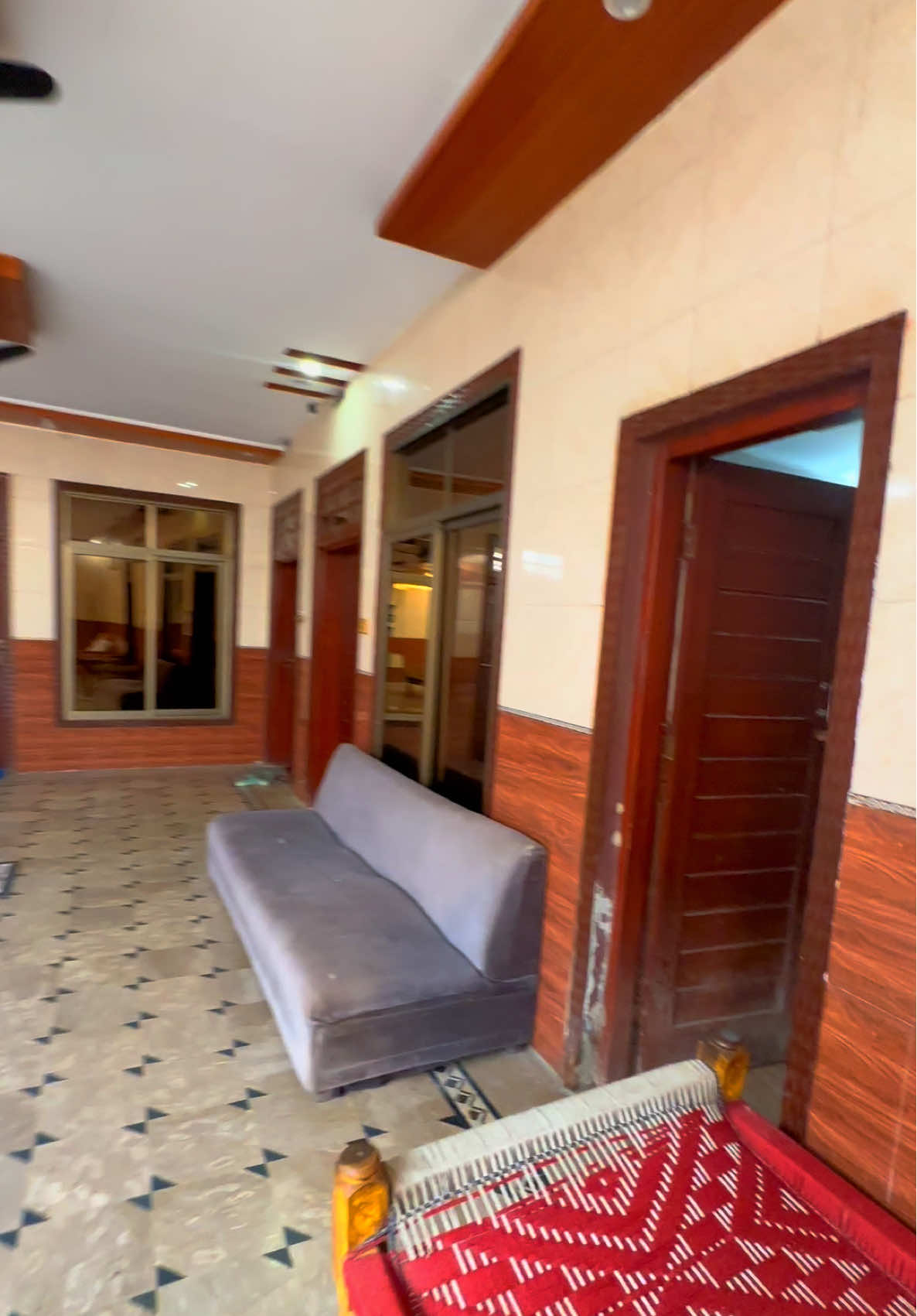 لاکھ #شہید_آباد #بابر_آٹوز سے 5 منٹ پر مردان #مل بائی پاس 14.5 مرلہ  مکان برائے فروخت   #گیس_بجلی کے میٹرز پہلے سے انسٹال شدہ    ✅ 5 منٹ مردان میڈیکل کمپلیکس    ✅ 8منٹ قائداعظم سکول    ✅ 5 منٹ شیخ ملتون ٹاؤن    🏠 تفصیلات:   ✅  گھر   ✅3بیڈ رومز 🛏    ✅    کچن 🍽☕   ✅ کار کی پارکنگ 🚗🚘   ✅  واشرومز    ✅سکول  مارکیٹ، مسجد موجود ہے   ✅بہترین اور پر سکون پر فضا ماحول   ✅ واٹس ایپ اور کال  03119899499 03409121661    ,قیمت:- 70 لاکھ  نوٹ پراپرٹی ڈیلرز حضرات رابطہ نہ کریں شکریہ #, 