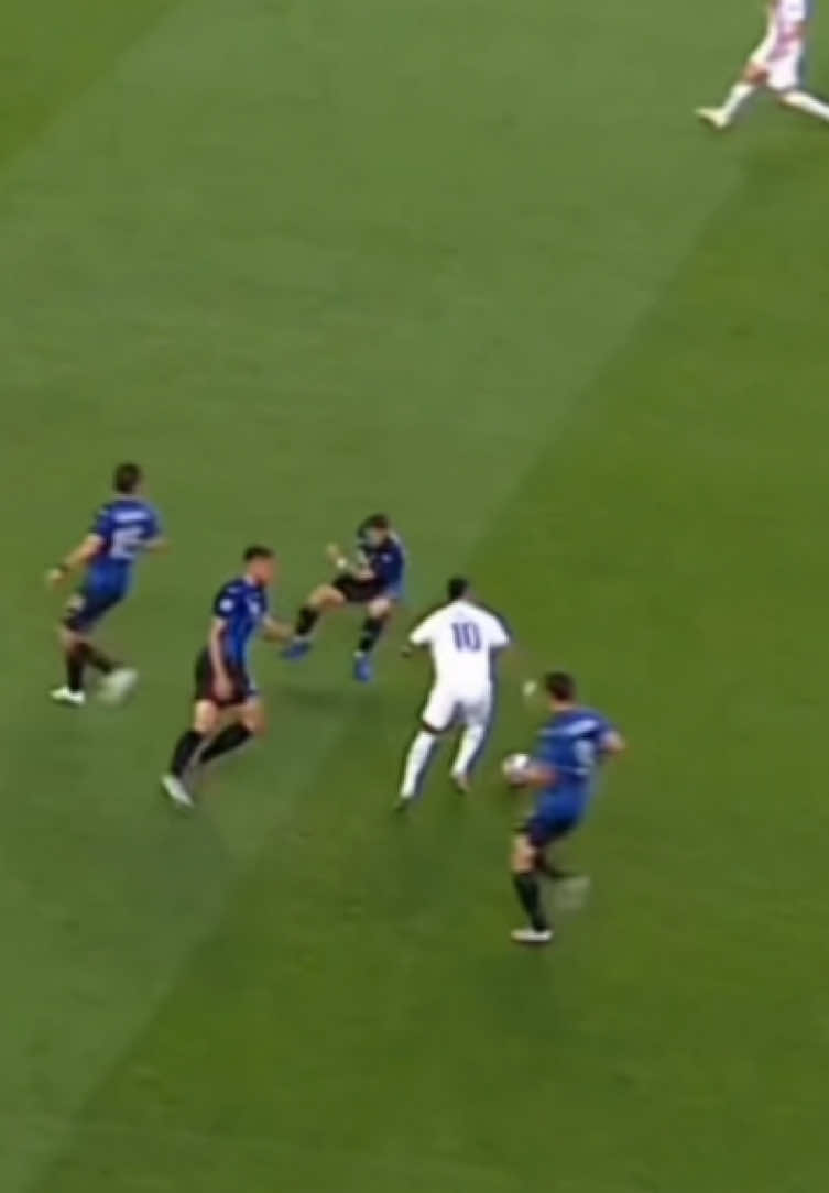 Neymar’s best champions league dribbling performance ever #neymar #makethisgoviral #targetaudience #fyp 