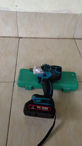 Impact wrench murah set buka cvt motor #impact #impactwrench #bengkel #bengkelmotor #cvt 
