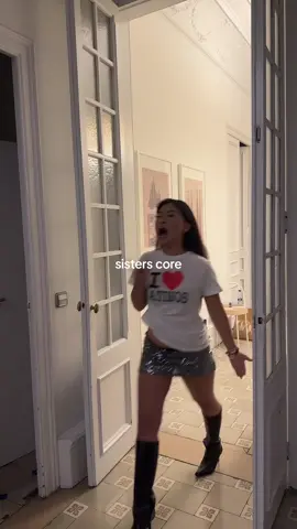 older sisters raise up