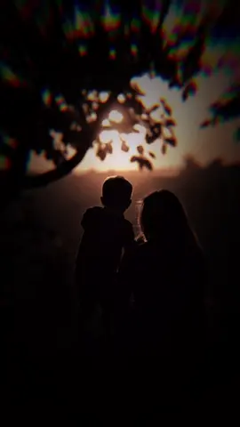 நான் சுமக்கும் பிள்ளையாய் நீயானாய் அம்மா 😌💔#fyp #songedit #tiktokedits #tamilreels #tamiltrending 