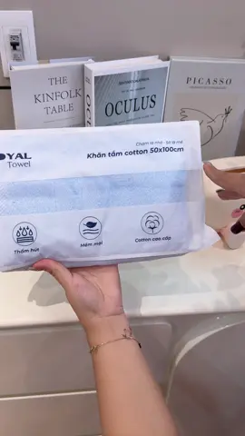Khăn tắm royal cotton mềm mịn có 2 size 