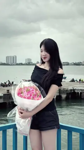 @nguyenhongan_02 người tặng hoa nhiều nhứt cho tuii🙄#ngocanh 