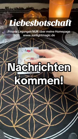 Nachrichten kommen! Private Legungen nur über meine Homepage, Link in Bio  #twinflamereading #seelenpartner #kartenlegen #tarot 