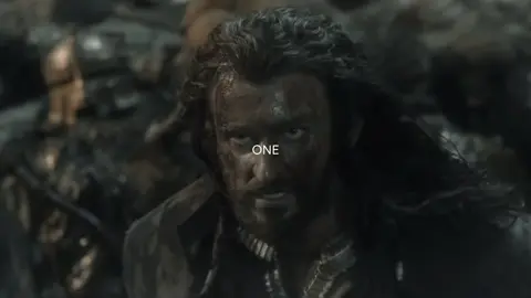 to lose someone you had loved and cared for twice and he actually stopped breathing the second time 🥲  #bilbobaggins #thorinoakenshield #thehobbit #thehobbitedit #BAGGINSHIELD 