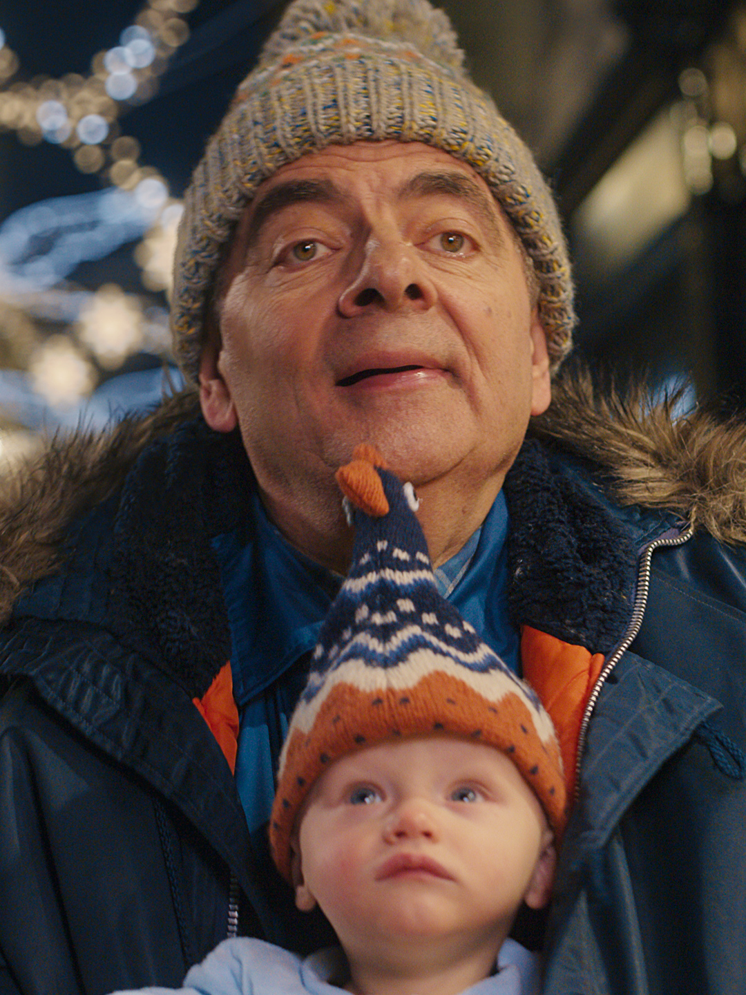 It’s beginning to look a lot like…chaos. Rowan Atkinson stars in Man vs Baby, December 11 only on Netflix 🎁 #ManVsBaby #RowanAtkinson #Comedy #Netflix