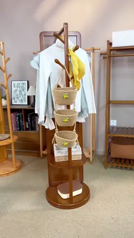 กระจกแต่งตัวไม้จริง กระจกเต็ม ตัวแบบครบวงจร ราวแขวนเสื้อผ้า กระจกตั้งพื้นหมุนได้#กระจกเต็มตัว #กระจกแต่งหน้า 