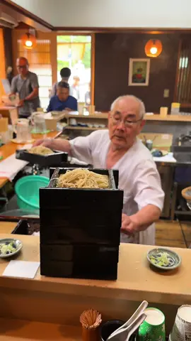78歳のそば職人がつくる絶品そば！ 📍愛知県 / 西尾市 【店名】そば爺 よしみ 【住所】愛知県西尾市東幡豆町宮司4-1 【時間】11:00～14:00（夜は予約制） 【定休】月曜・木曜 #愛知グルメ #japanesefood