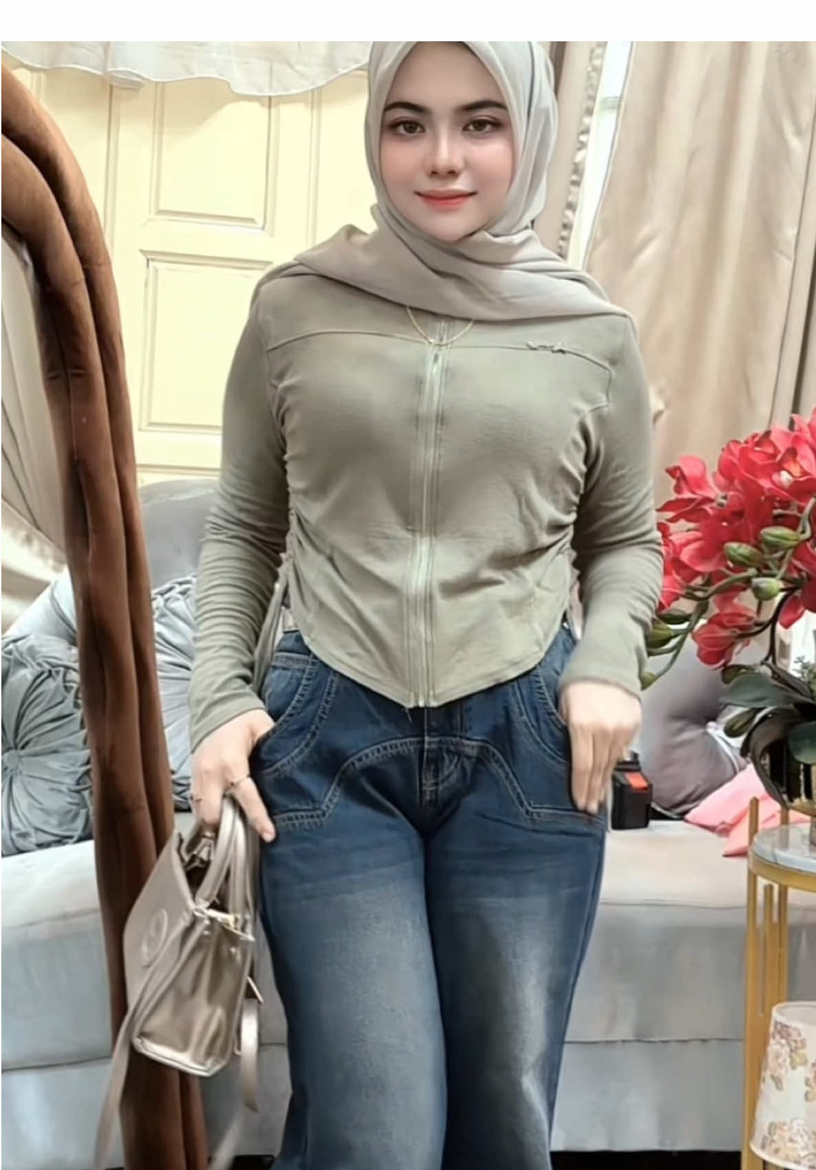 Celana full cakepp langsung co di sini, Hrga 100ribuan boleh secakep ini🥹🫣🫣🫣 #trend #fypシ゚ #fypp #ikuttrend #celana 