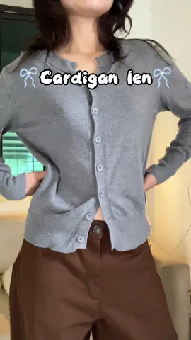 Áo này len dệt kim mềm nha, form basic dễ mi đồ nữa ý #thaohandmade23 #cardiganoutfit #aolenmin #aolenqc #aolendaydan 