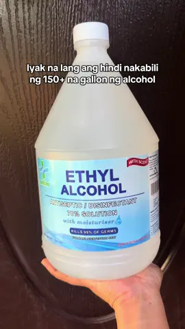 Isang gallon na ito, 70% solution, with moisturizer and scent pa #dellcross #ethylalcohol #alcohol #1gallonofalcohol 