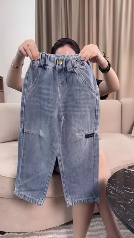 Quần jean bé trai