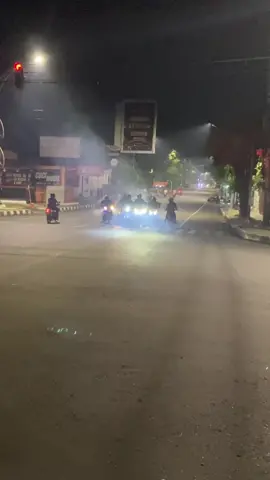 hay hay hayy👋🏻 #MODUTAK_official☄️ #twostroke #foryou  #fyp 