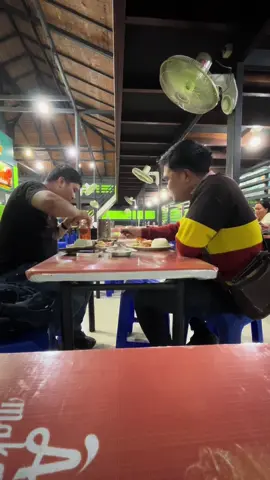 Lomba makan pren #promomakan1111 #promomakanharian #CapCut #koperasi #viral 