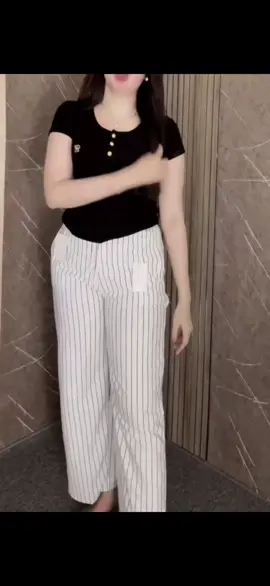 Calya - everydays Pants - Stripe Pants Bangkok - Celana Panjang Wanita Baggy Kantor Kuliah Motif Garis Kulot Pintstripe Celana Formal Casual Loose Wanita#setelanwanita #bismillahfyp #foryou 