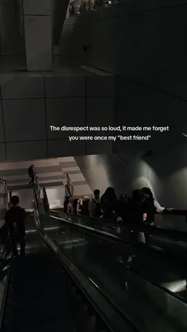 🫠❤️‍🩹 #1millionaudition #tamilstatus #sadvibes #quotesoftheday #friendship 