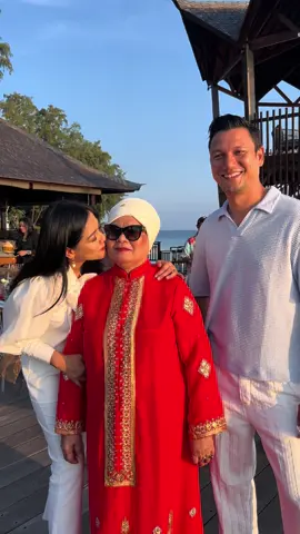 Ya Allah semoga mama sehat terus #mama #mom #birthday #family 