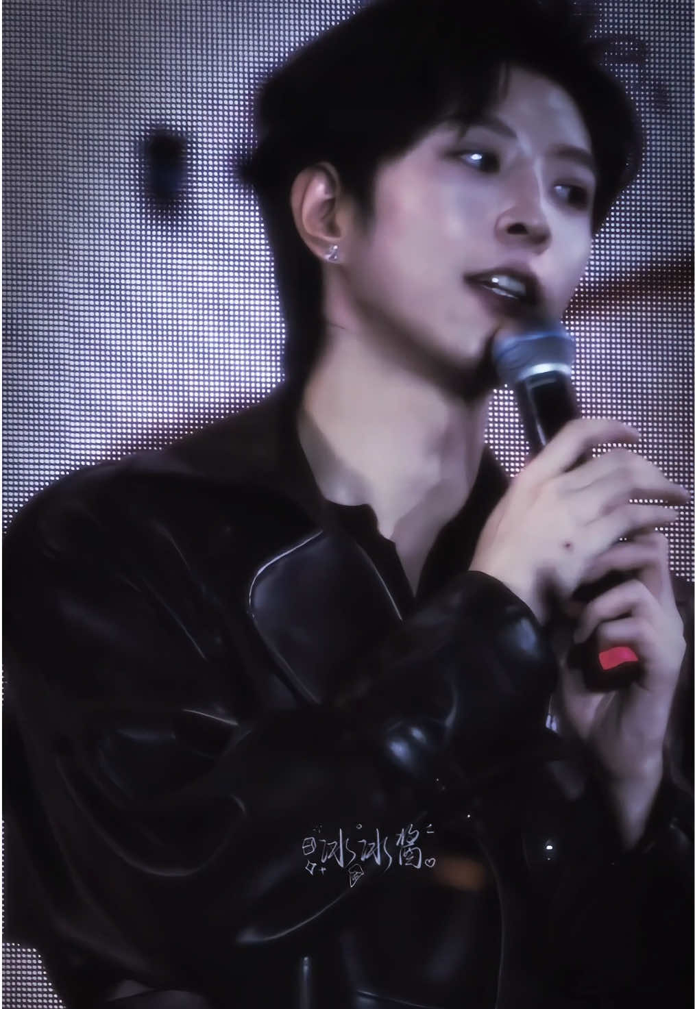 Dịu dàng với cả thế giới nhưng quên mất bản thân cũng cần được đối xử dịu dàng 🥺. Anh ơii anh àaaa..#kipukaqiu #khaudinhkiet #thinhthieudu #desiretheseries #viral 