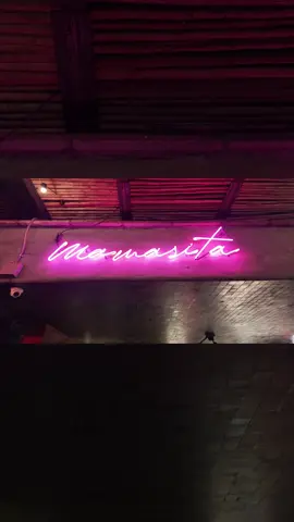 Restaurante #mamasita 😍 una delicia 😋  Parte de lo que hemos vivido en nuestro 2do tour: PA’ COLOMBIA CON EL SOL ☀️  . . #disfrutando #compartir #compartiendo #colombia 