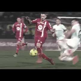 منو يعرف اسمه؟  #باستوني #انتر_ميلان #كره_القدم #مدافعين_كرة_قدم #راموس_شيخ_القبيله🇪🇦👑 