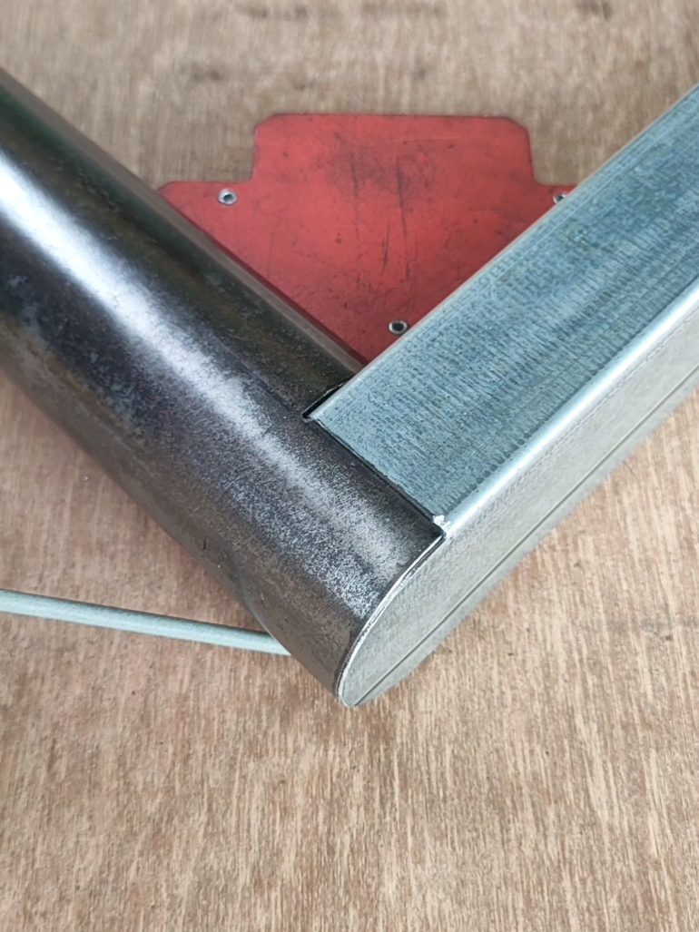 secret cutting trick for hollow pipe connections