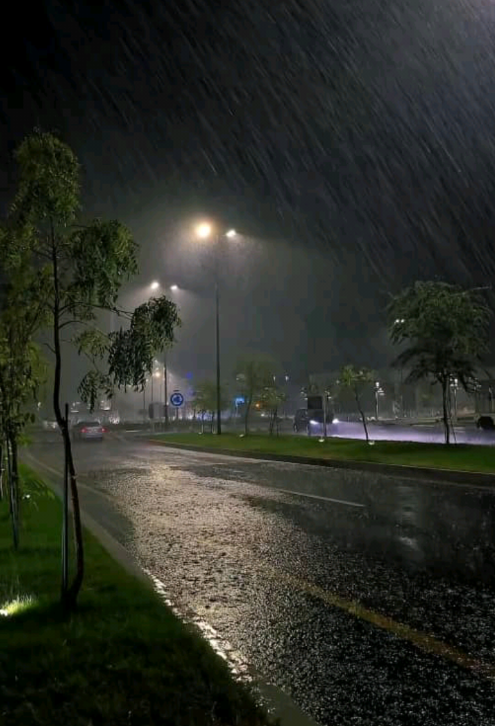 رجال لا تلهيهم تجارة ولا بيع عن ذكر الله