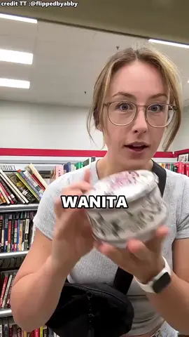 wanita Ini Seharunya Tidak Membeli Barang Ini