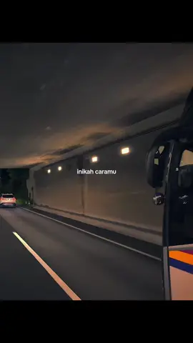 sebelum skip tinggalkan kata² #xyzcba #lyrics #fouryou 