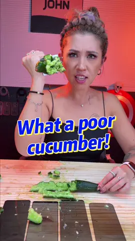 Hardness upgrade💎 Hammer & knife are no threat! #iphone17 #unitedstates #TikTokShopBlackFriday #MAGICJOHN #stitch 