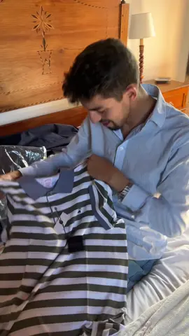 lol! Long distance problems ❤️ this man LOVES a polo tho  . . #boyfriends #birthdaygift #brooksbrothers #longdistancerelationship 