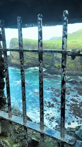 Exploring castle ruins on the cliffs of Northern Ireland and trying to picture what it must’ve been like to call this place home…🌊⚔️🏰| #castle #northernireland #medievaltiktok #HistoryTime #fyp 