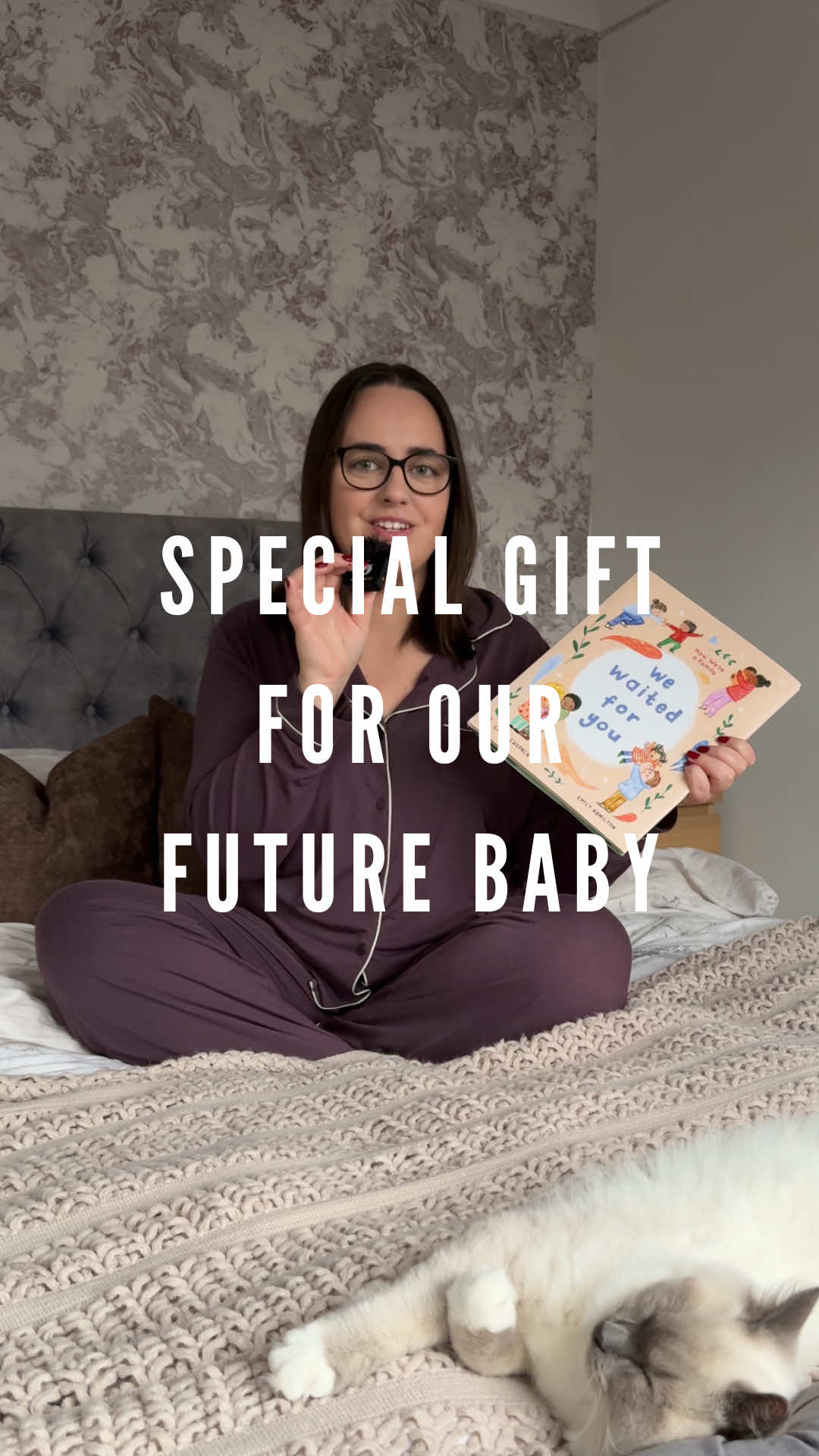 I can’t wait to be able to read this to them one day 👶🏻 🤞🏻 💭 added this book to my ‘TTC’ list on Amazon (in my bio) ❤️  #ttc #ttccommunity #ivf #infertility #unexplainedinfertility 
