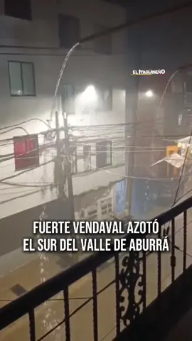 #Noticias Un fuerte vendaval sorprendió la noche del domingo 9 de noviembre a los habitantes del sur del Valle de Aburrá. Las lluvias y los vientos causaron inundaciones en San Antonio de Prado y la caída de árboles en Itagüí. En el sector de Chorritos, una obra entregada hace apenas dos años volvió a inundarse. #Itagüí #SanAntonioDePrado #ValleDeAburrá #Medellín
