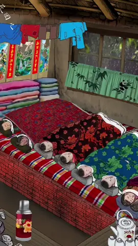 Back then, when I was young, when it rained, my family was very poor and had nothing to eat, so my mother made cassava cakes and pancakes at home, which were considered delicacies! It was raining outside and there was nothing to do at home, so my mother thought of a way to makedeliciousfood.#Countrylife#Childhoodmemories#Nostalgia#Memories#mychildhood