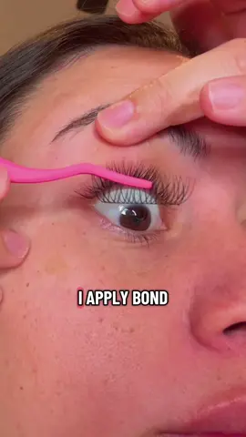 Natural invisi strip lashes #striplashextensions #lashtutorial #lashextensionsathome 