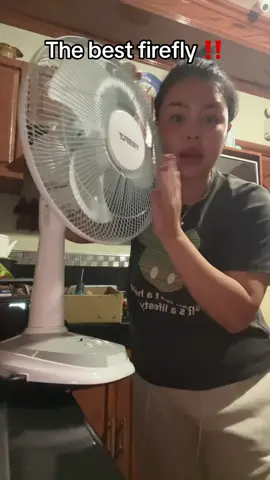 #rechargeablefan #portablefans #rechargeable #emergency #electricfan 