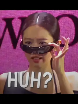 The concept of Jennie being on top of Lisa🤌 — ib: @Violenl  cc/topaz: @sunaevii  low quality preset: @REMEDI  — #aniradk #jennie #lisa #jenlisa #deadline  — jennie, lisa, blackpink, deadline tour, jennie and lisa, lisa and jennie, lisa short pans, lisa core, lisa halloween costume jenlisa, jenlisa tension, jenlisa touchy moments, jenlisa hyping each other, jenlisa beez in the trap, jenlisa kiss, jennie lazy dancing, edit, fancam, 4k, kpop, jenlisakiss, fyp 