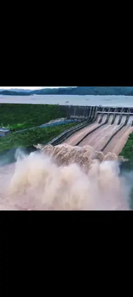 Update Nov.10,2025 ( 1:20pm )Binuksan na po lahat ng  gate ng  MAGAT DAM kaya ingat po lahat ung mga nasa tabing ilog