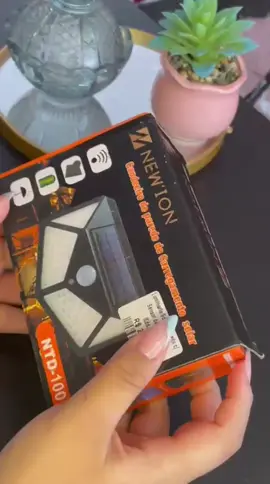 Luminária solar 🛋️  caso gostaria de consultar e tirar suas dúvidas entre em contato conosco no nosso WhatsApp 17981177477 