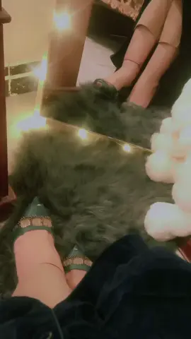 گرفت ہمیشہ ڈیلی رکھیں جسے محبت پابند نہ کر پائے اسے طاقت کبھی روک نہیں سکتی۔