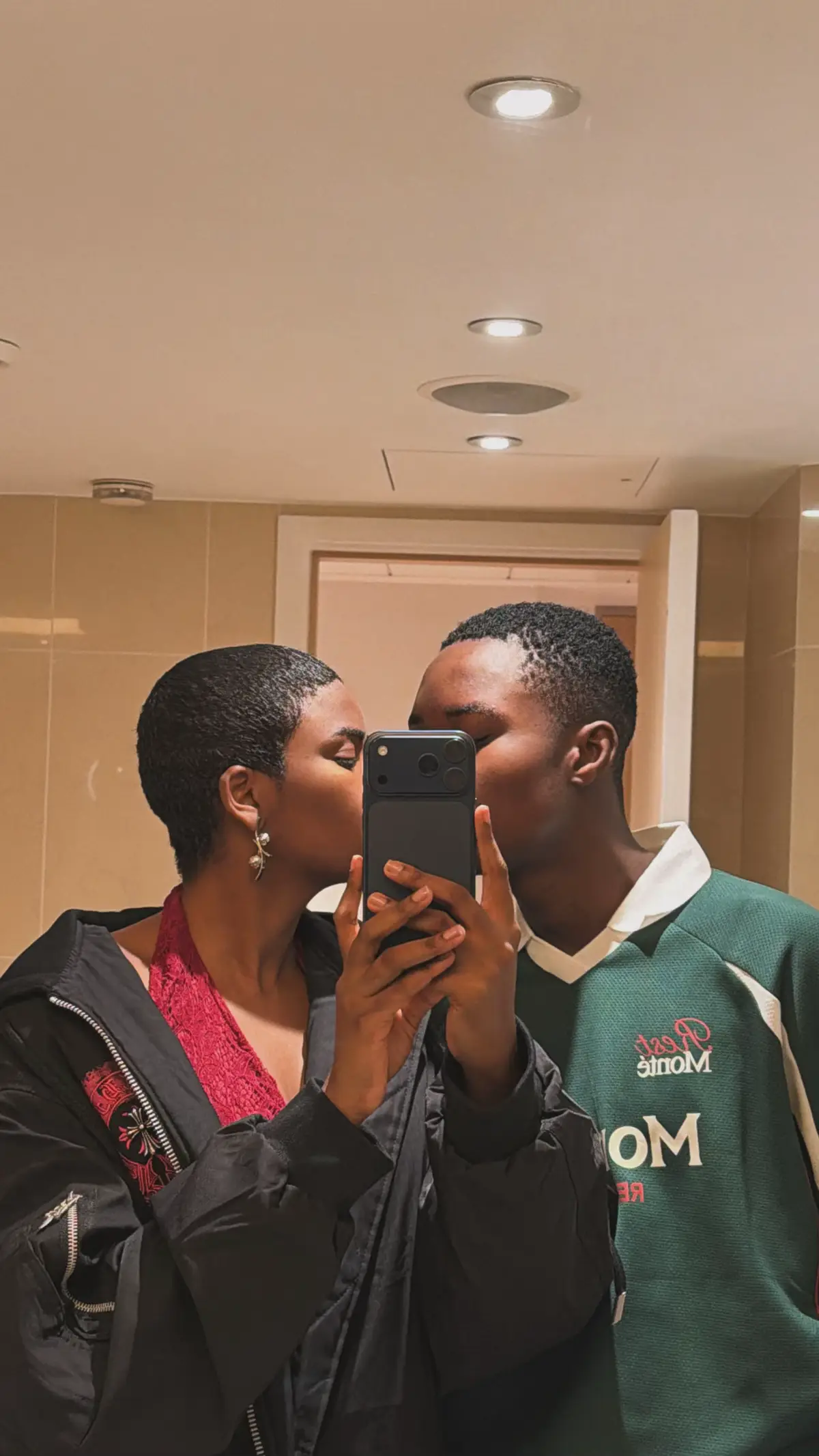 Best caption wins 100k 🤭❤️