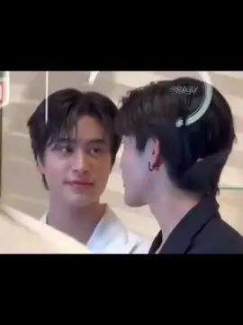 look for someone like Gemini who always looks at Fourth with the same gaze without changing at all #gmmtv#fyppppppppppppppppppppppp#geminifourth#gemini#thaenthu 