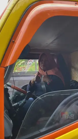 Terpantau sessssss jiii😊 #trukmaniaindonesia #storytruk #cantermaniaindonesia #masukberanda #viralberanda 