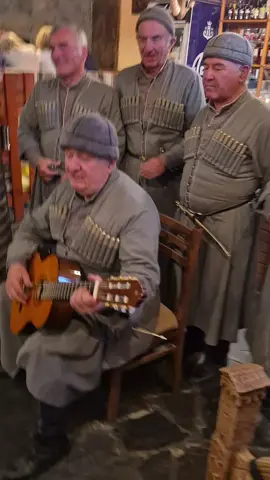 #მესტია #რესტორანილუშნუქორ #ანსამბლირიჰო 