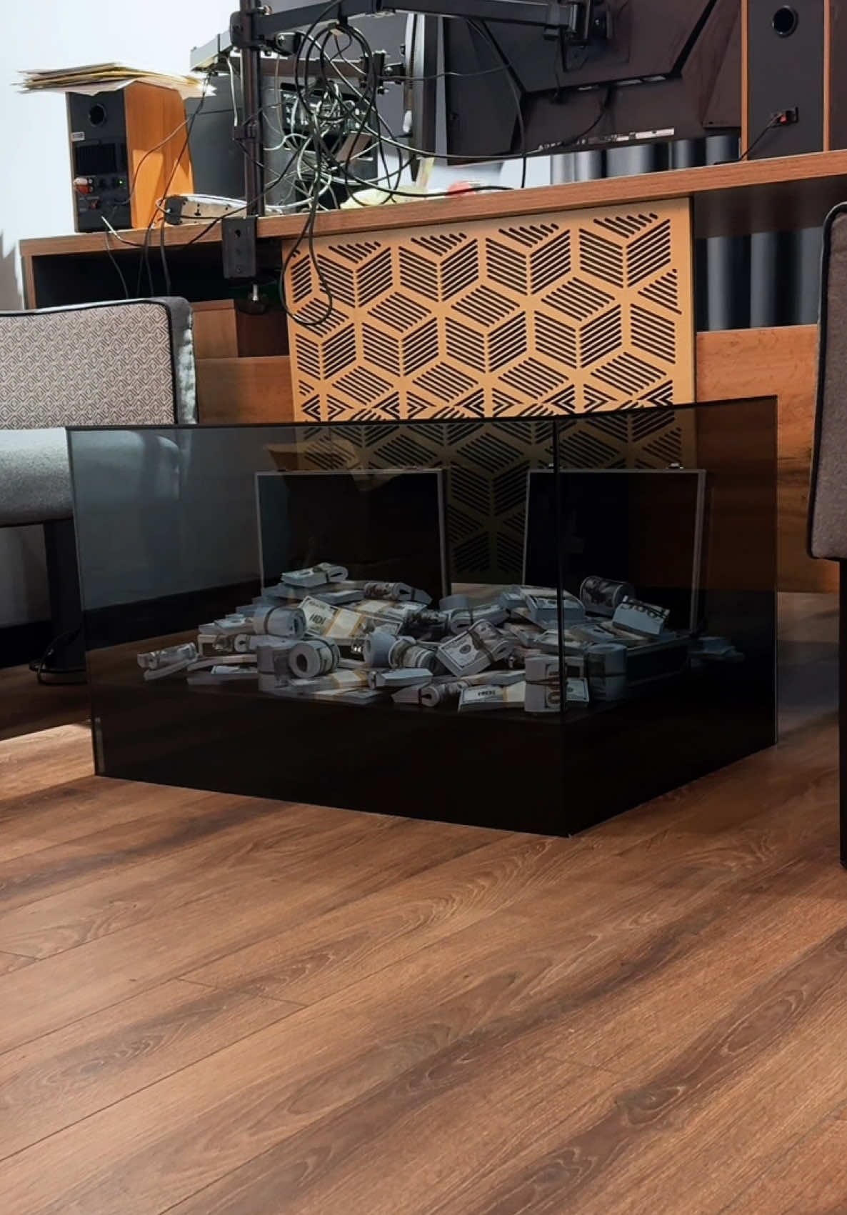 Для заказа пишите на ватсап: +7 7ОО 8ОО 8821 insta: tablebucks ❤️