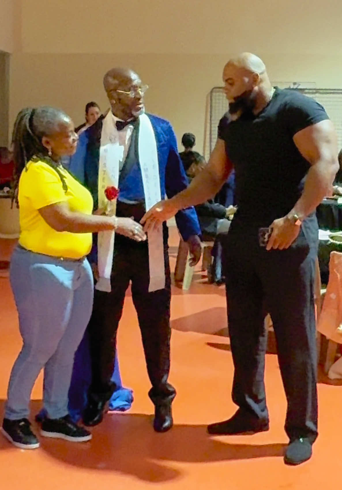 😳COUPLE SURPRISE WAAAYEEEE🌹✨✨✨💔💯 #easyk #easyklunik 