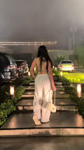 ang convenient ng bodysuit na to kasi padded na sya 😍 #bodysuit #womenoutfit #outfit #outfitideas #paddedtop 