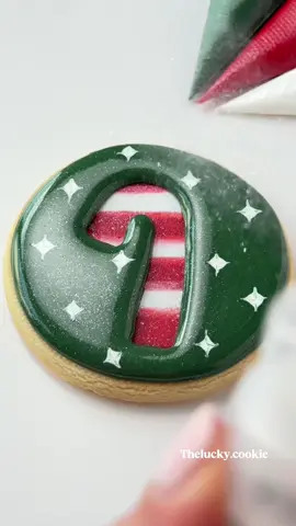 Candy Cane Cookie 🎄 recipes and cutters link in bio #cookiedecorating #oddlysatisfying #christmas 