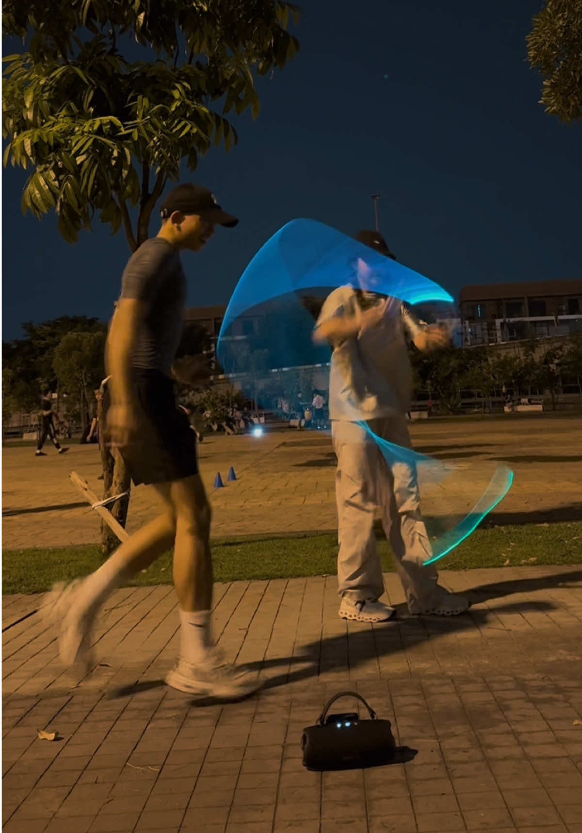 #jumprope แท็กเพื่อนของคุณมากระโดดเชือกด้วยกัน 💪🔥🔥 #เพื่อสุขภาพ #ออกกําลังกาย #กระโดดเชือก #freestyler @FIT WITH YINGWA🐳♾กระโดดเชือก 🔥